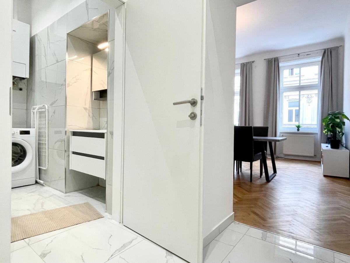 Premium Residence At Famous Vienna Kutschkermarkt Экстерьер фото